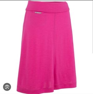 Icebreaker Merino Wool Villa Skirt in Pink Size XS